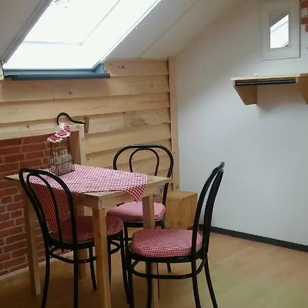 Couette-café Njoy-uithof *