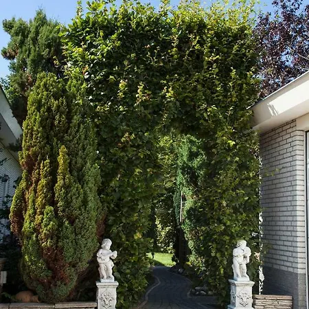 Njoy-uithof Bed and Breakfast *