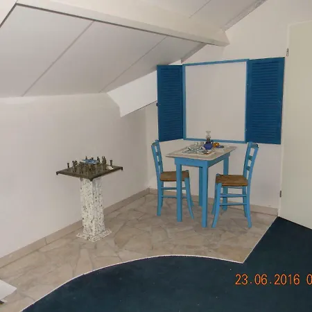 Njoy-uithof Bed and Breakfast *